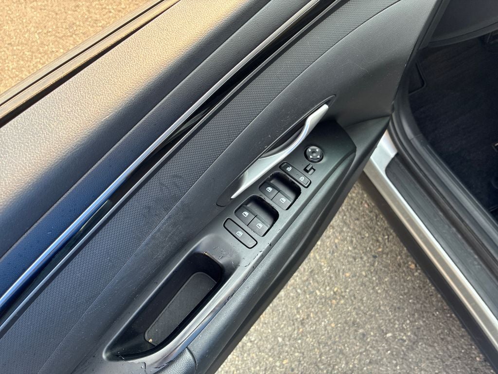 2022 Hyundai Tucson SE