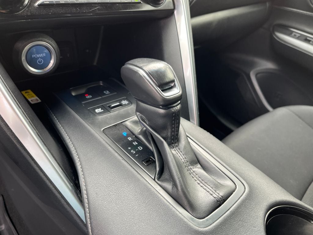 2022 Toyota Venza LE