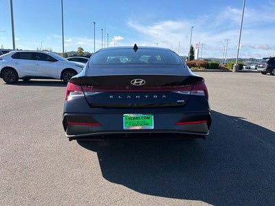 2025 Hyundai Elantra Hybrid Limited